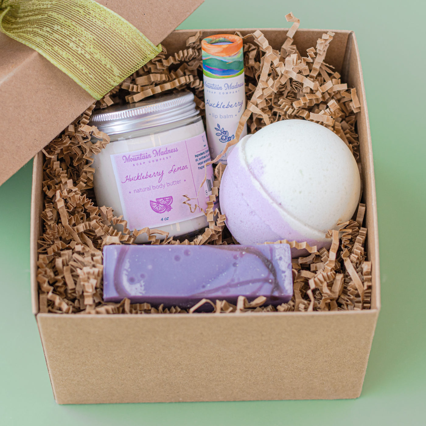 Huckleberry Gift Set