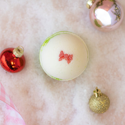 Mistletoe Kiss Bath Bomb