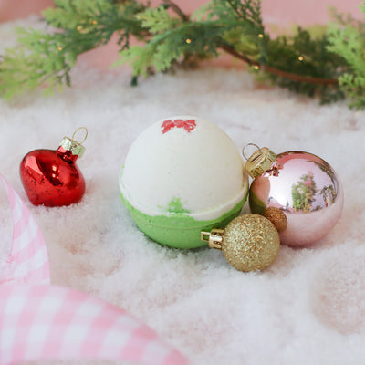 Mistletoe Kiss Bath Bomb